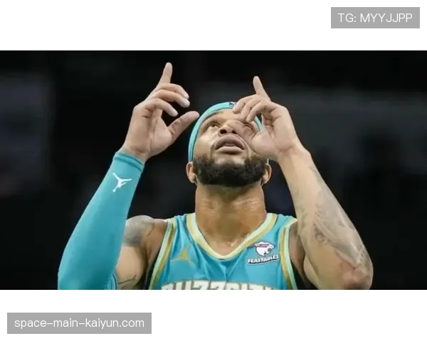 -迈尔斯·布里奇斯因赛场斗殴被NBA官方禁赛四场- -迈尔斯·布里奇斯因赛场斗殴被NBA官方禁赛四场-