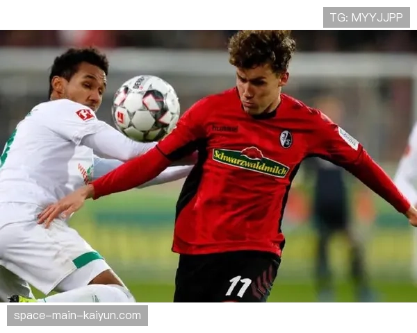 欧战资格关键战前瞻：弗赖堡vs法兰克福，两种不同防反战术的较量